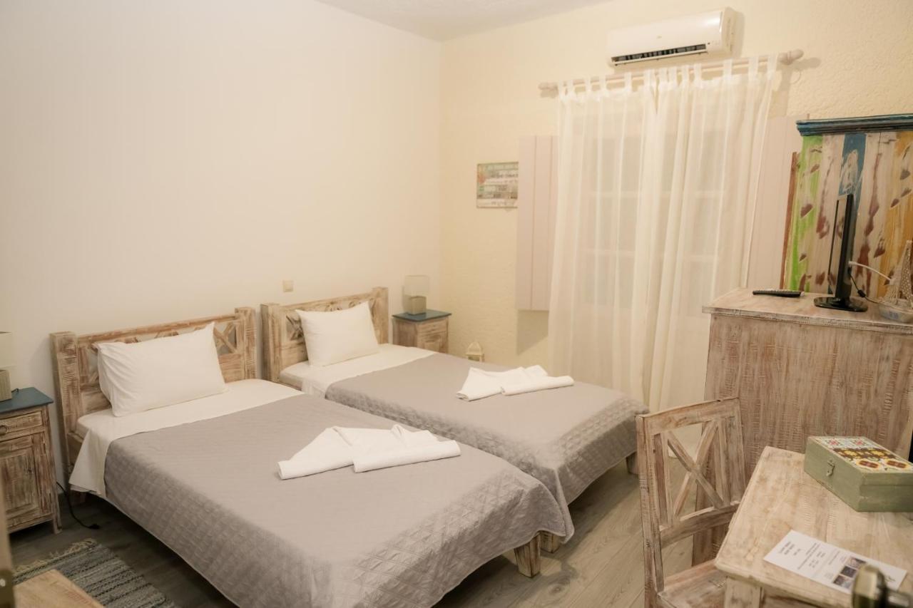 Akrotiri B&B Pórto Káyio Exteriör bild